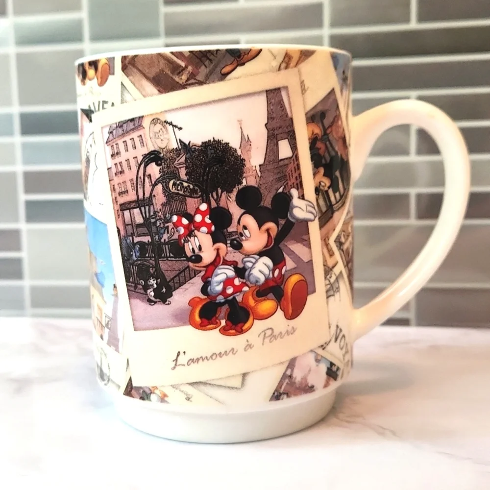 Disneyland Paris Mug - Picture 3 of 4